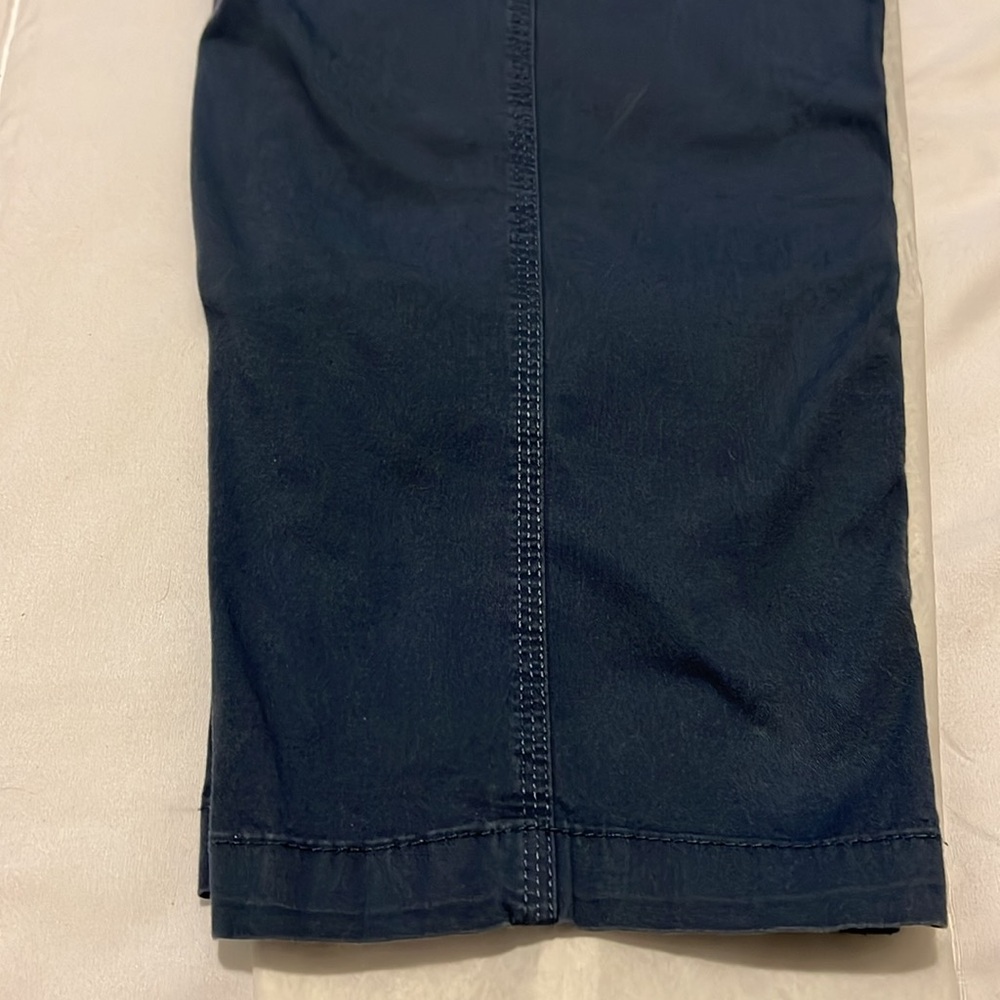 Capris (8) - Picture 14 of 14